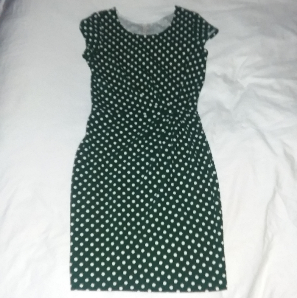 EUC green polka dot ruched dress